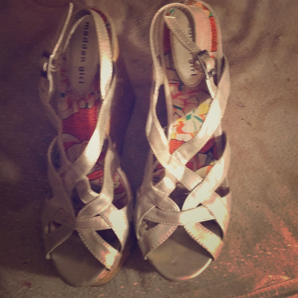 High hills size 8